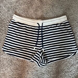 Vineyard Vines women’s Striped Navy and White Terry Shorts